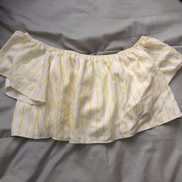 Forever 21 Tops - off the shoulder crop top!! Forever 21 Tops - off the shoulder crop top!!
